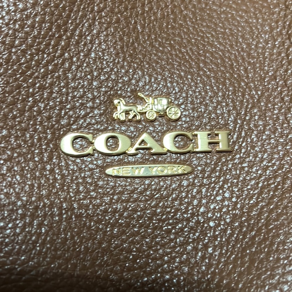 Brand new coach cross body purse - Picture 5 of 8
